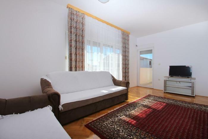 Apartmani Pranjic คาชเตลา ภายนอก รูปภาพ